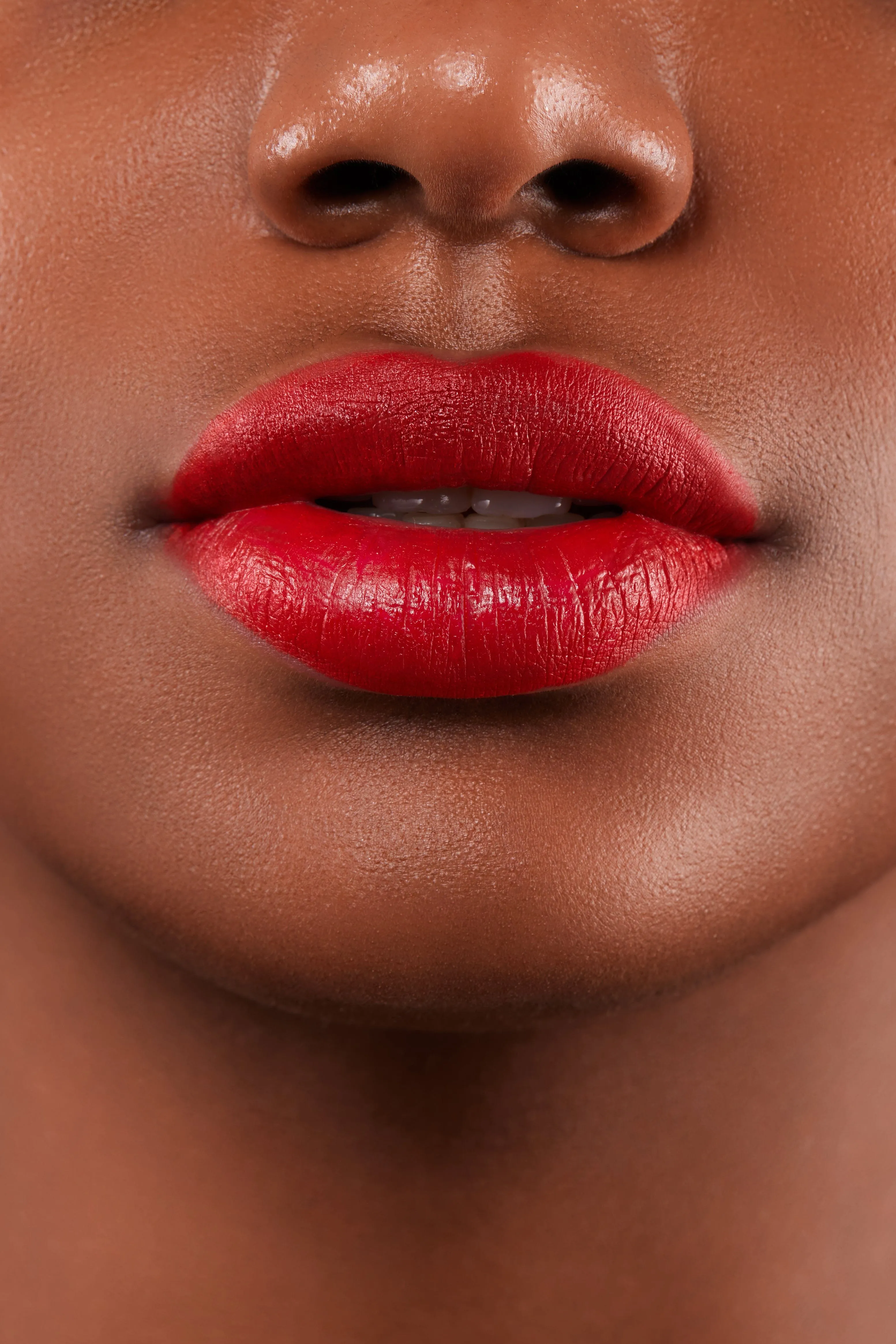 Bright Red Notorious High Definition Lip Pencil