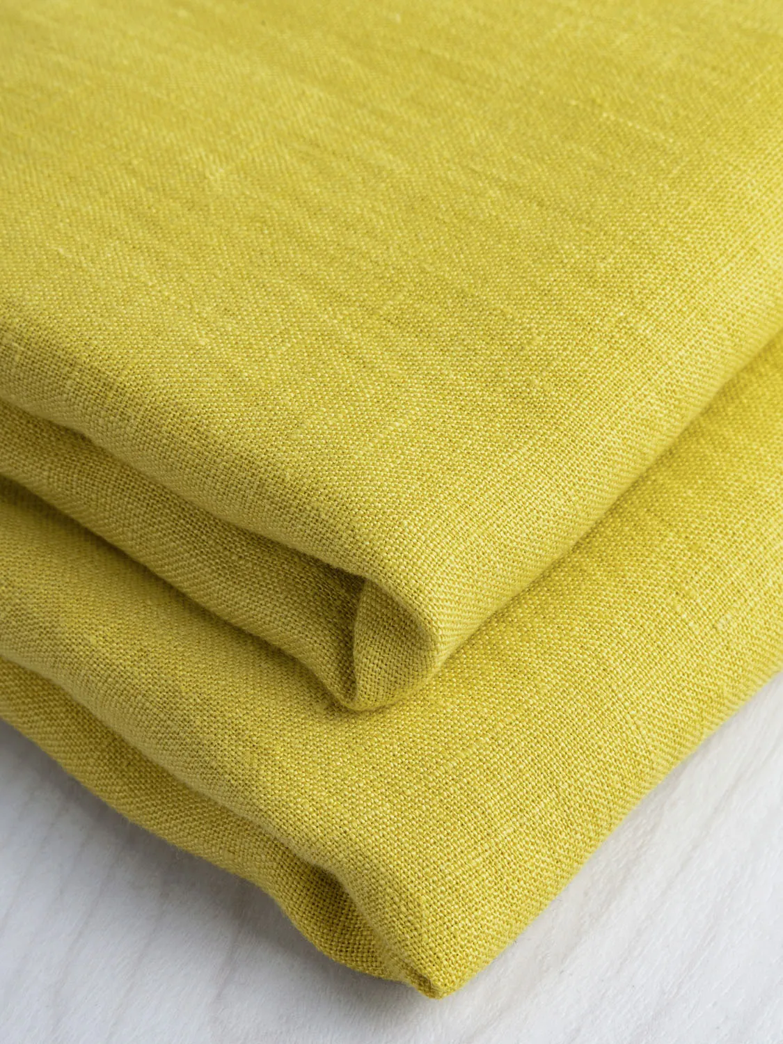 Midweight European Linen - Citron - Swatch