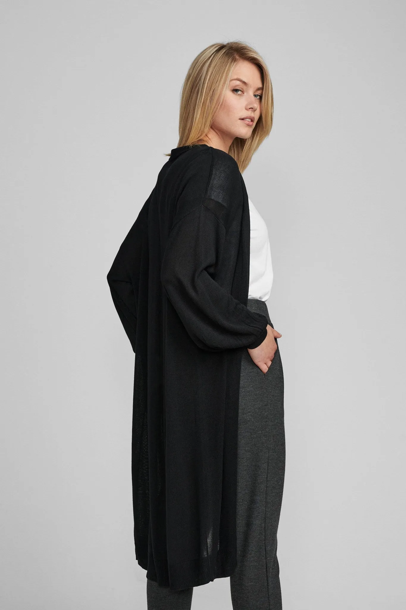 NUBIA LONG CARDIGAN - NOOS - Caviar