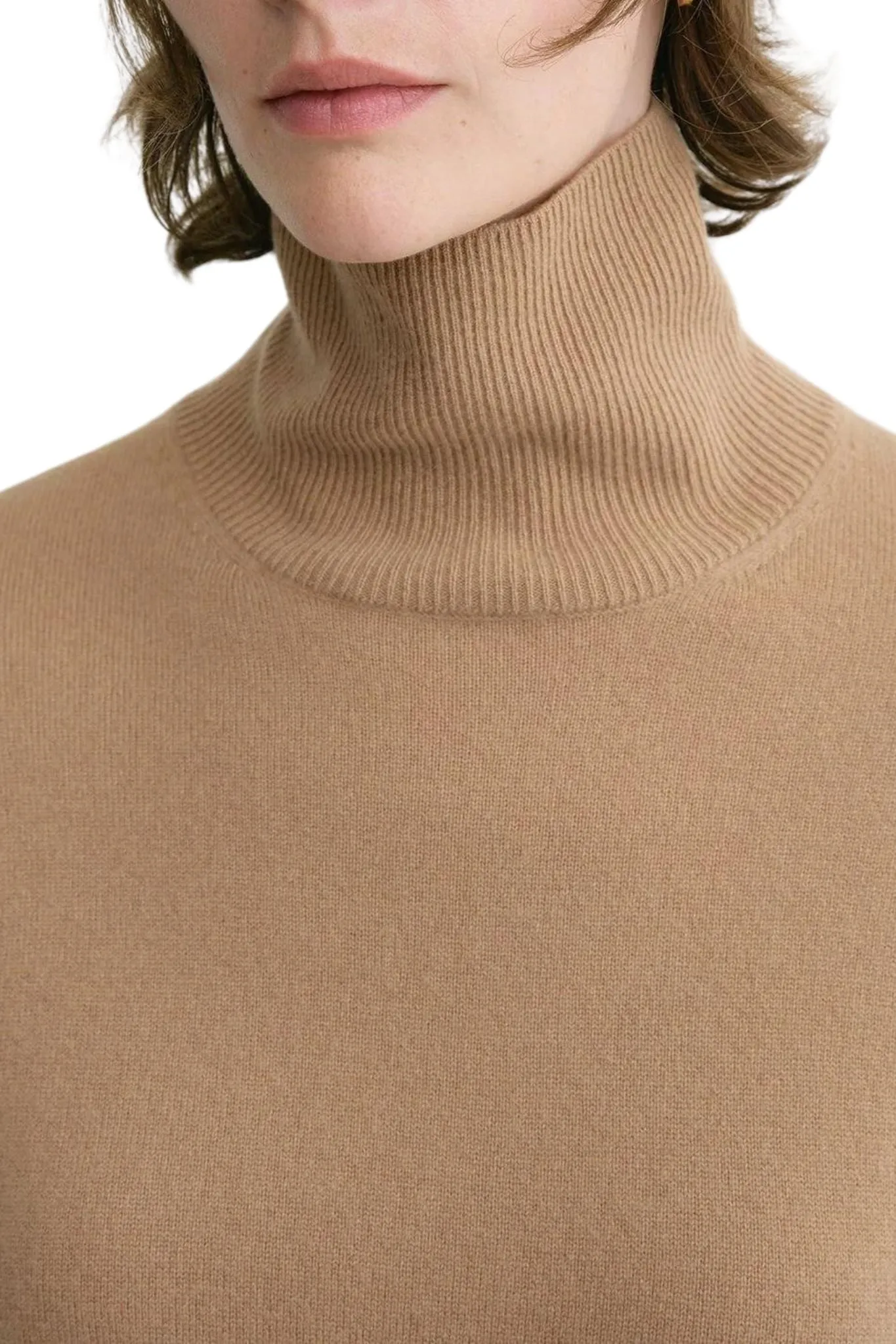 Toteme Cropped Turtleneck